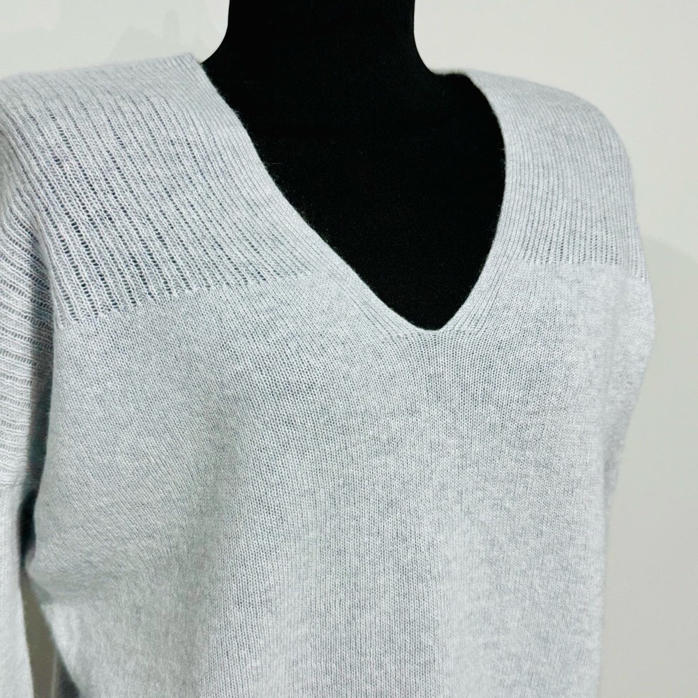 Duffy 100% Cashmere V Neck Sweater Red Gray Ribbed‎ Sz XSp